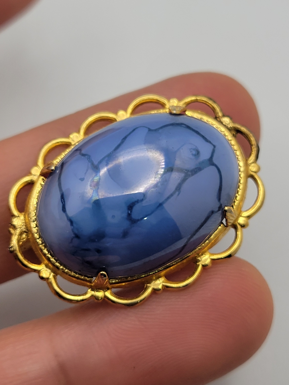 Blue Cabochon Gold-Tone Vintage-Style Brooch - Women Jewelry
